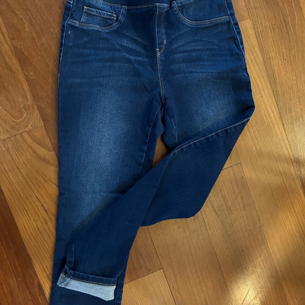 Lucy Indigo Women Jeggings